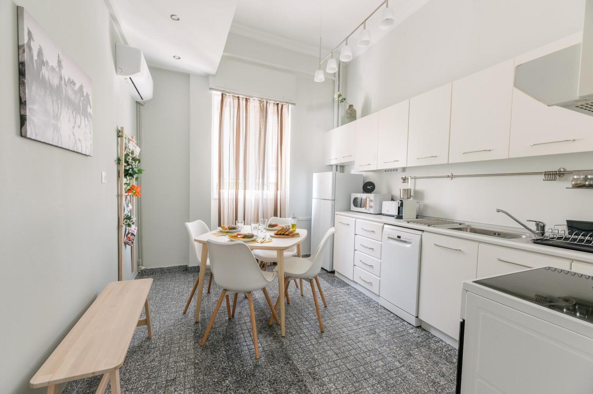 Ourania By Heloni Apartments アテネ エクステリア 写真