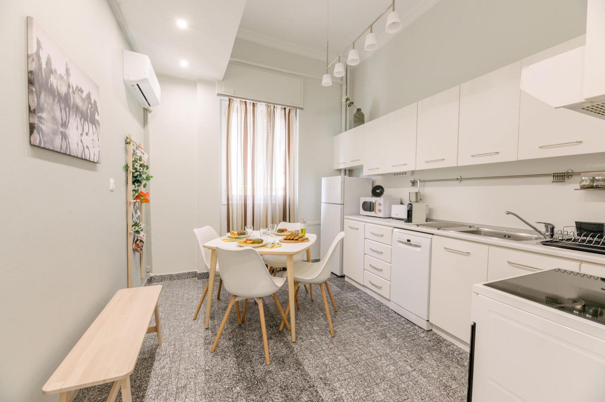 Ourania By Heloni Apartments アテネ エクステリア 写真